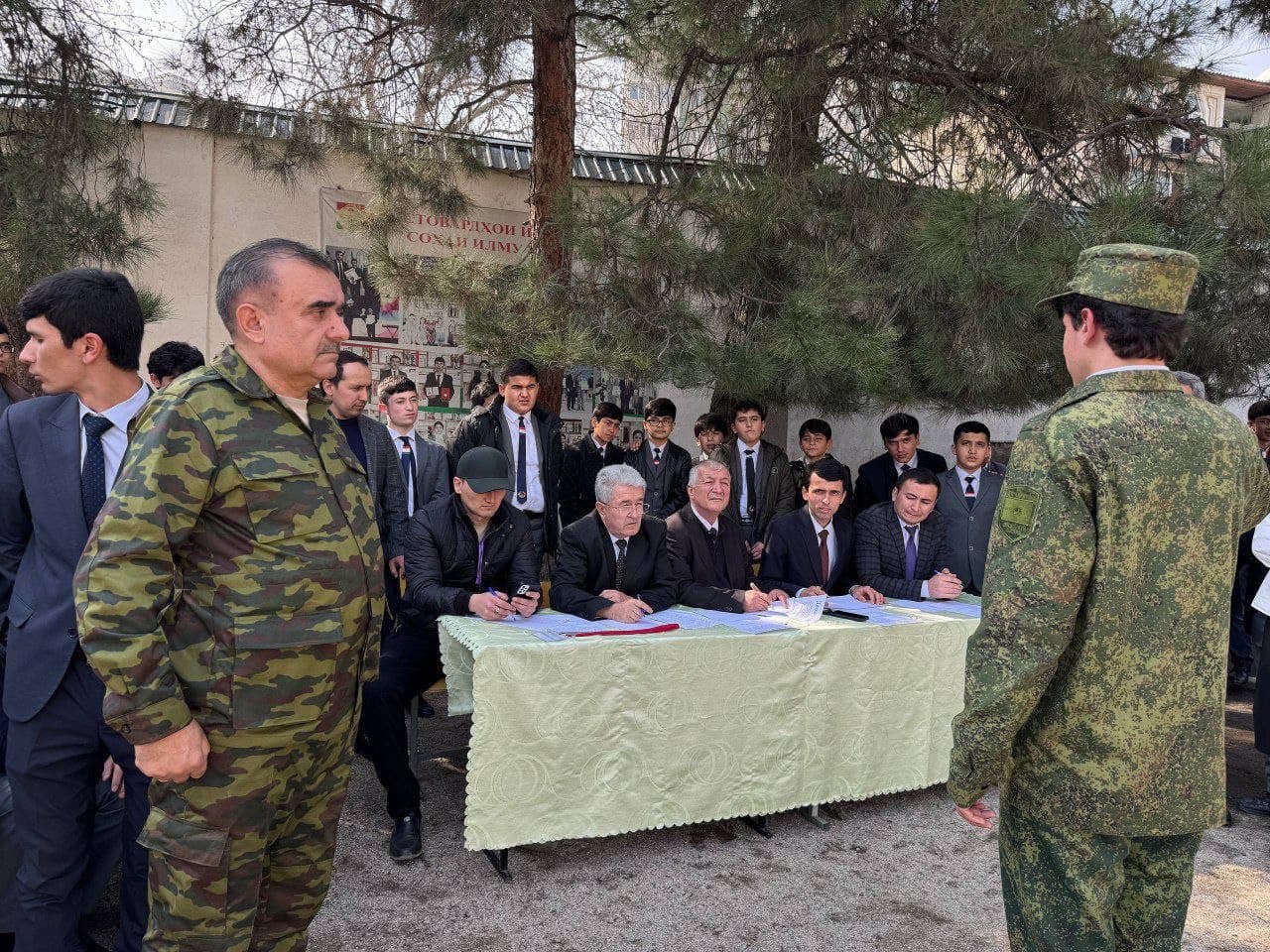 БАРГУЗОРИИ ДАВРИ АВВАЛИ МУСОБИҚАИ ҲАРБӢ-ВАРЗИШИИ «ВАТАНПАРВАР»